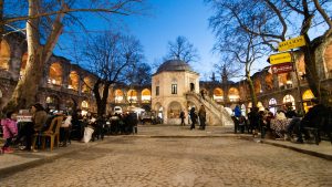 Bursa temperatur, klima og vejr året rundt