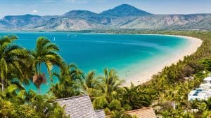 Cairns temperatur, klima og vejr året rundt