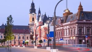 Oradea temperatur, klima og vejr året rundt