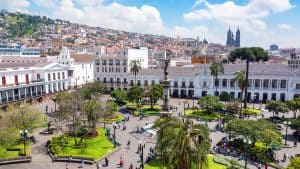 Quito temperatur, klima og vejr året rundt