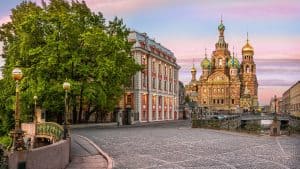 Sankt Petersborg temperatur, klima og vejr året rundt