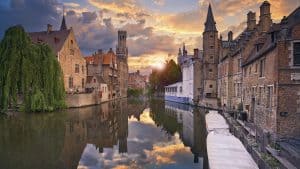 Bruges temperatur, klima og vejr året rundt
