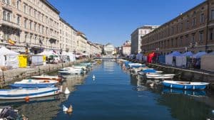 Trieste temperatur, klima og vejr året rundt
