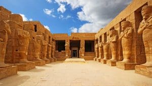 Luxor temperatur, klima og vejr året rundt