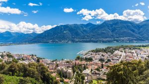 Locarno temperatur, klima og vejr året rundt