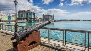 Port Louis temperatur, klima og vejr året rundt