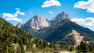 Pozza di Fassa temperatur, klima og vejr året rundt