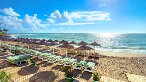 Benalmádena temperatur, klima og vejr året rundt