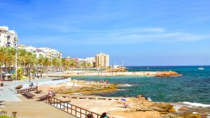 Torrevieja temperatur, klima og vejr året rundt