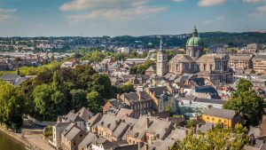 Namur temperatur, klima og vejr året rundt