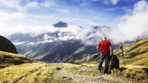 Auvergne-Rhône-Alpes temperatur, klima og vejr året rundt