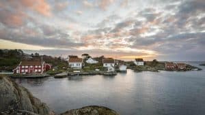 Lillesand temperatur, klima og vejr året rundt