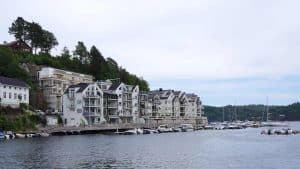 Tvedestrand temperatur, klima og vejr året rundt