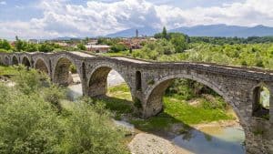 Kosovo temperatur, klima og vejr året rundt