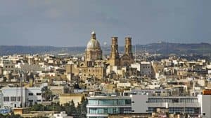 Ħamrun temperatur, klima og vejr året rundt