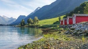 Nordfjorden temperatur, klima og vejr året rundt