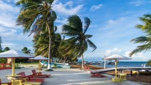 Caye Caulker temperatur, klima og vejr året rundt