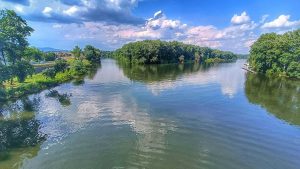 Tisza-søen temperatur, klima og vejr året rundt