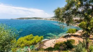 Özdere temperatur, klima og vejr året rundt