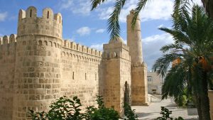 Sfax temperatur, klima og vejr året rundt